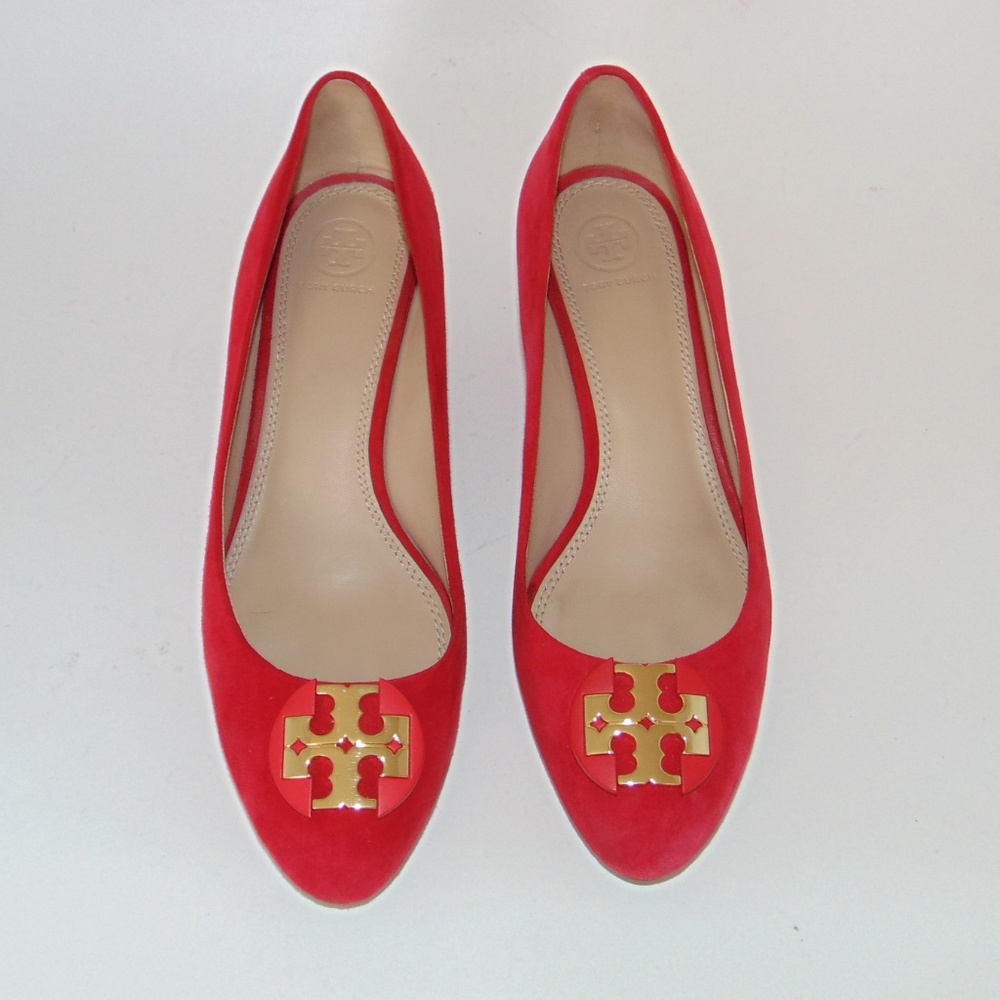TORY BURCH Luna Suede Wedge Holiday Red Pumps - Picture 4 of 8